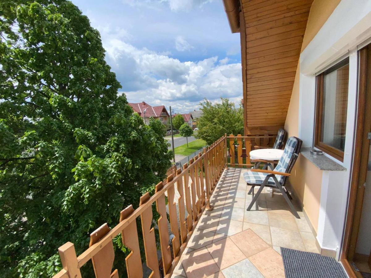 Apartman Siesta Buek - Buekfuerdo Bagian luar foto