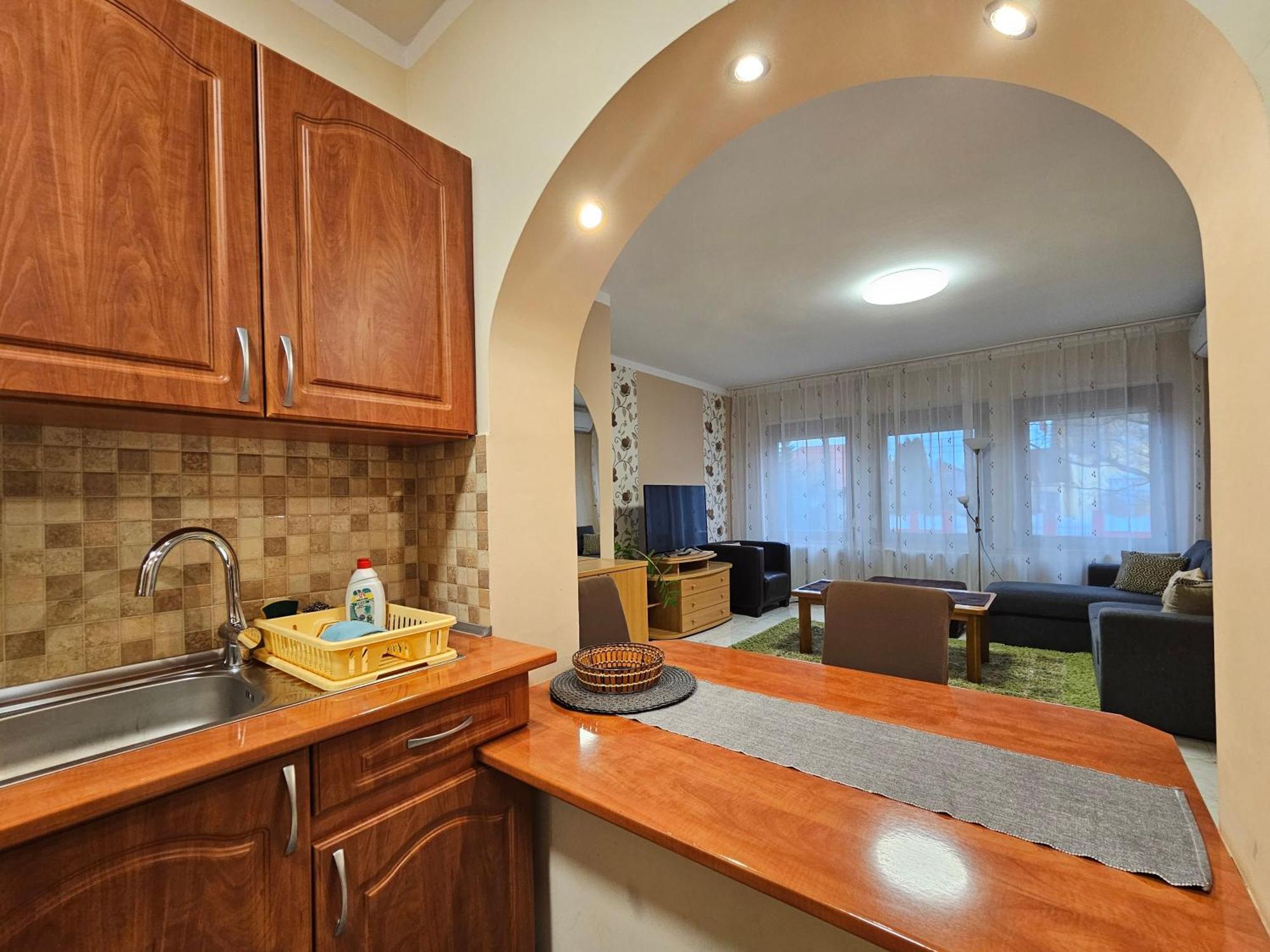 Apartman Siesta Buek - Buekfuerdo Bagian luar foto